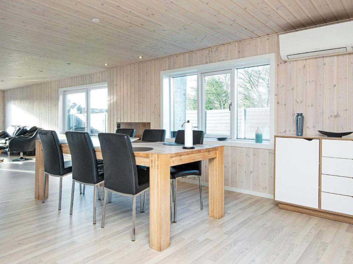 Two-Bedroom Holiday Home In Borkop 9 Egeskov エクステリア 写真